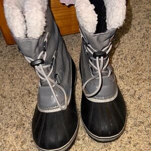 Sorel Gray and Black Boots with White Lining